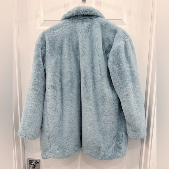 Nordstrom Girls Soft Blue Faux Fur Jacket - Picture 4 of 7